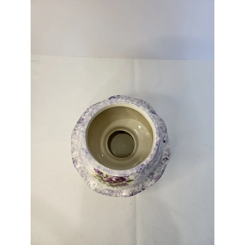 N/A ceramic jar